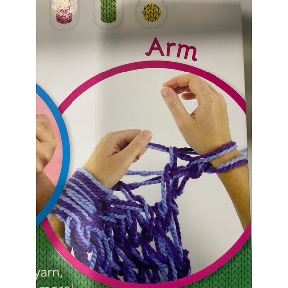 SpiceBox Children's Activity Kits Make and Play Knit It! - English Edition - Picture 6 of 7